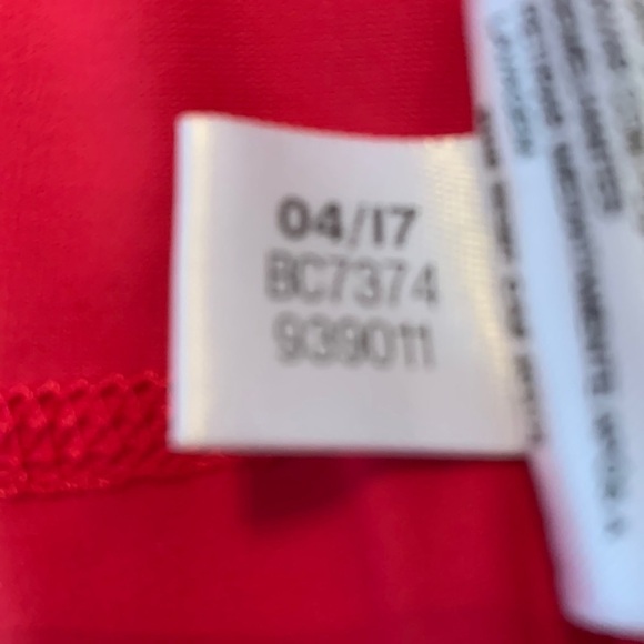 adidas Golf Skirt / Skort, Size M, Red with White Streaks. - Picture 6 of 6